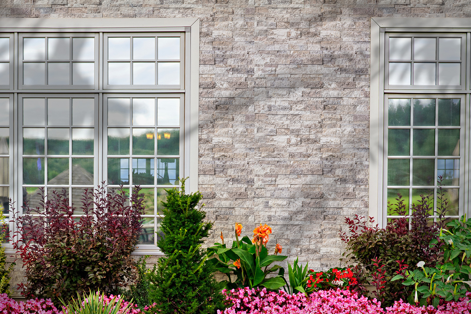 leonardo-ledger-split-face-mosaic