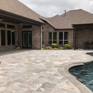 silver-travertine-tumbled-pavers